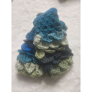 Handmade Crocheted Dragon/Mermaid Scale Fingerless Texting Gloves Blue/Green